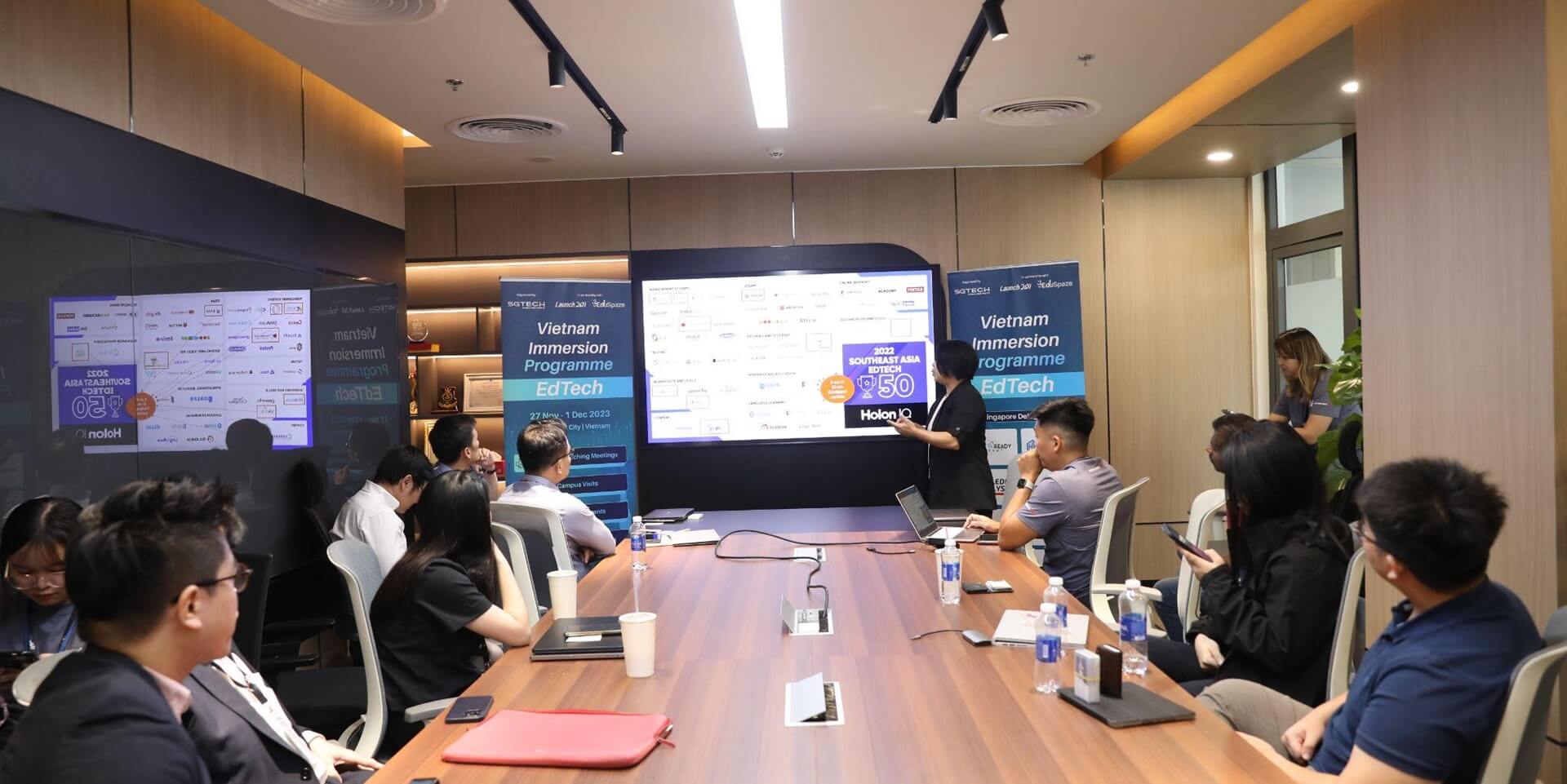 EduSpaze presentating to UMT (Photo: JDI)
